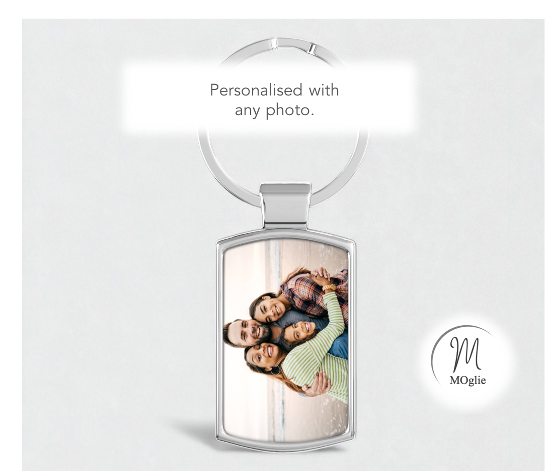 Personalised Family Photo Keyring – Custom Picture Keepsake